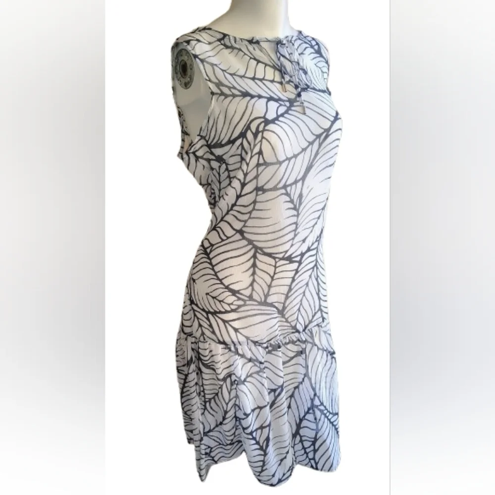 Apt. 9 Black and White Leaf-Print Sleeveless Mini Dress - Picture 3 of 7